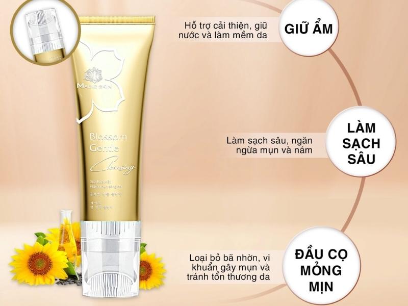 Sữa rửa mặt Magic Skin Blossom Gentle Cleansing nổi bật với thiết kế sang trọng (Nguồn: Magic Skin)