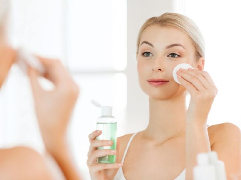 Sử dụng toner đúng cách sẽ cải thiện làn da của bạn (Nguồn: Trâm Beauty)