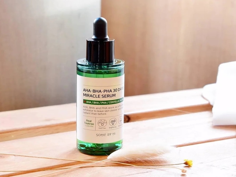 Serum trị mụn là sản phẩm quan trọng trong quá trình dưỡng da