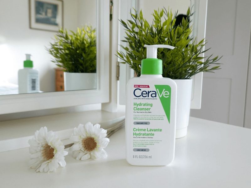 Sữa rửa mặt Cerave Hydrating Cleanser được đánh giá an toàn, phù hợp cho da khô 