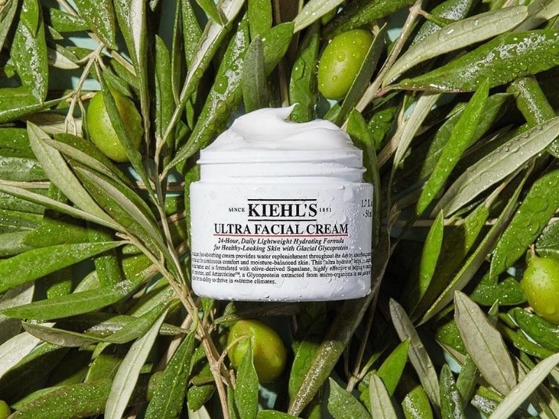 Sản phẩm chăm sóc da với công thức dưỡng ẩm dịu nhẹ (Nguồn: Kiehl’s)