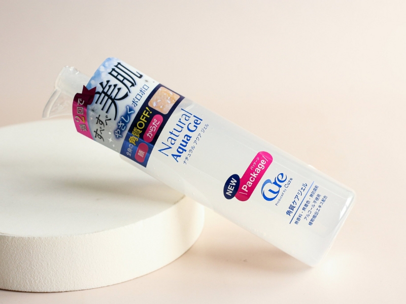 Cure Natural Aqua là tẩy da chết cho da nhạy cảm dạng gel được đánh giá lành tính, an toàn 