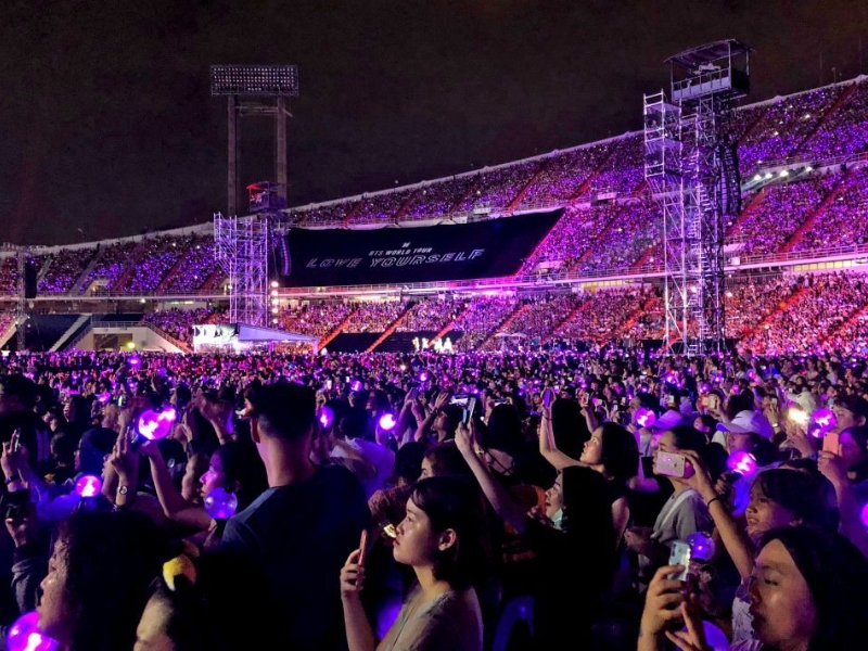 Những concert tại Thái Lan được tổ chức vô cùng hoành tráng và thu hút nhiều fan hâm mộ tại Đông Nam Á tham gia