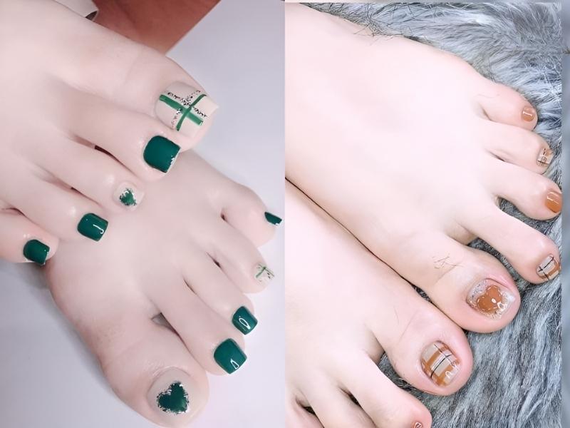 Nail chân kẻ sọc họa tiết xen kẽ