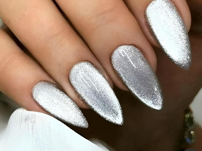 Nail mắt mèo bạc