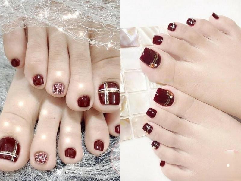 Nail chân tone đỏ kẻ sọc trắng