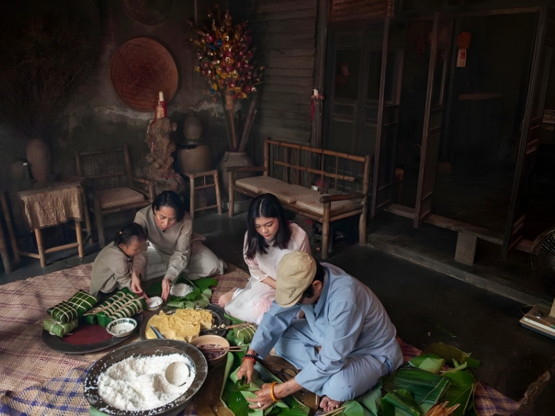 Gói bánh chưng, bánh tét Tết