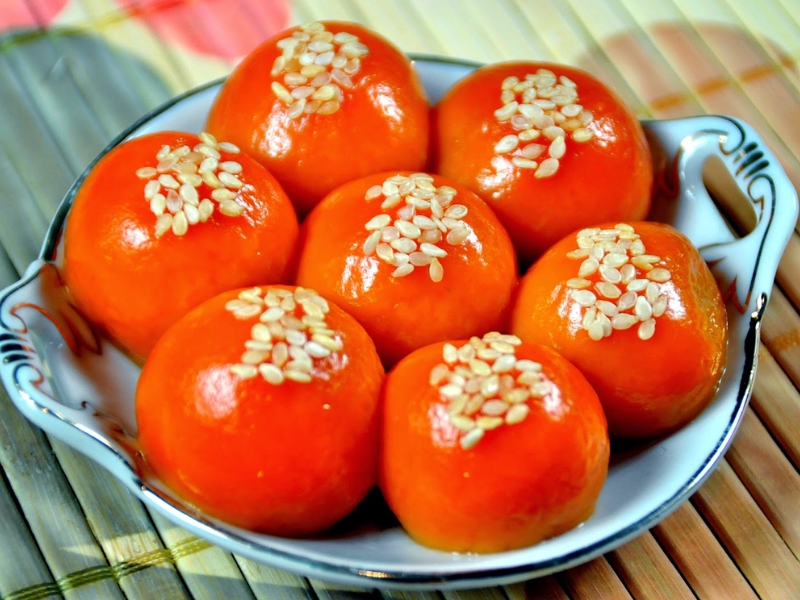 Bánh gấc ngày tết