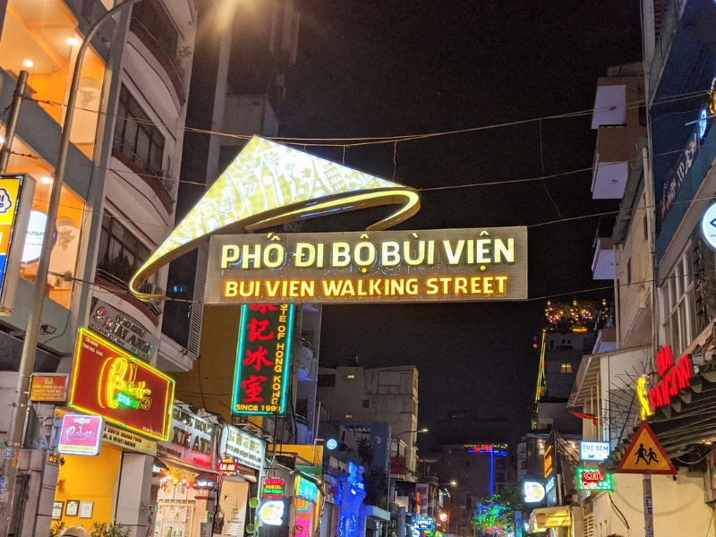 Phố Tây Bùi Viện