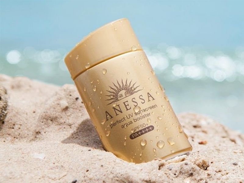 Kem chống nắng Anessa cho da dầu mụn UV Sunscreen Skincare Spray 