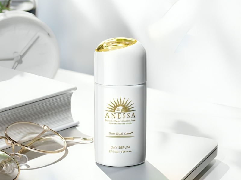 serum chống nắng anessa