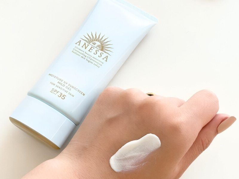 kem chống nắng Anessa Moisture UV Sunscreen Mild Gel SPF 35 PA+++