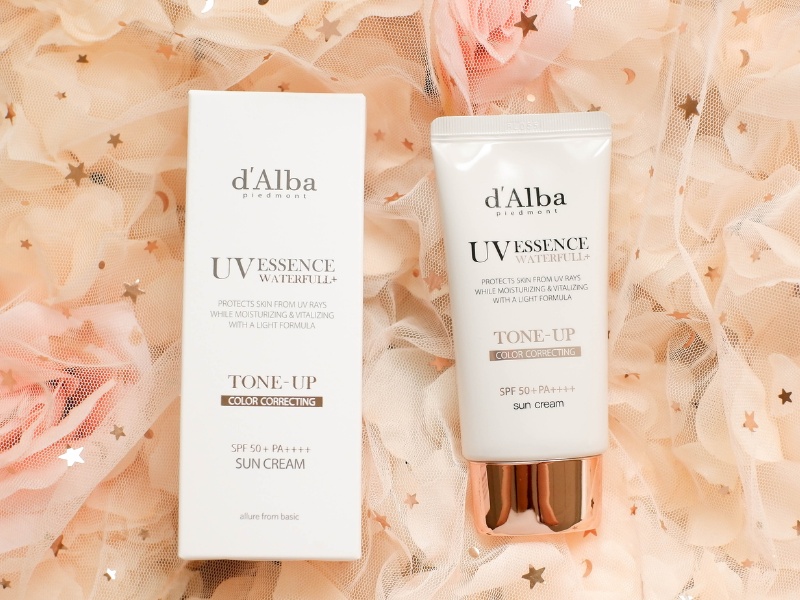 d'Alba Waterfull Tone-up Sun Cream SPF 50+