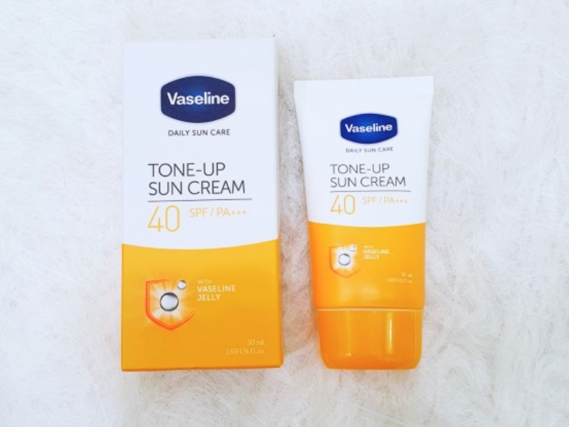 Kem chống nắng Tone Up Sun Cream 