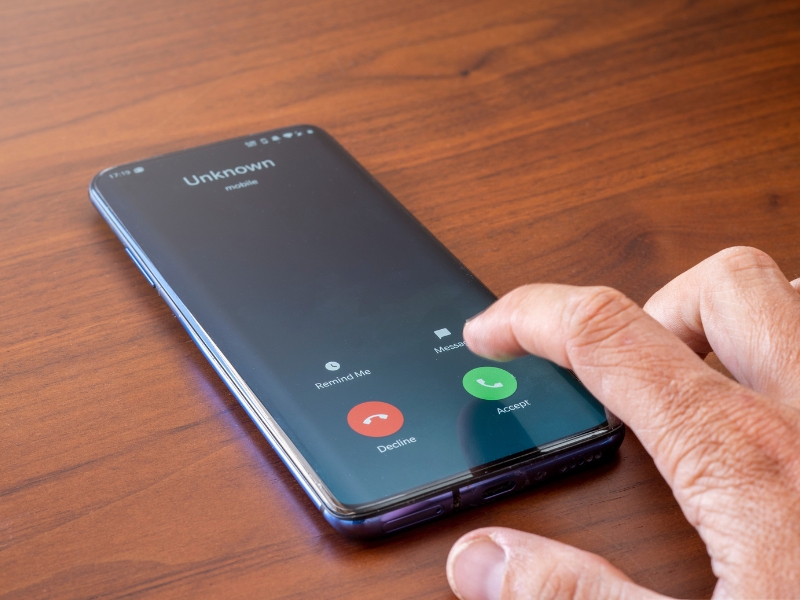 Cẩn thận với các cuộc gọi vô danh