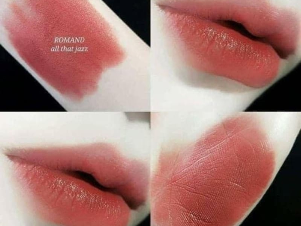 Son thỏi Romand New Zero Matte màu 02