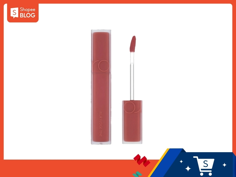 Son Romand Blur Fudge Tint 03 Musky cho da ngăm