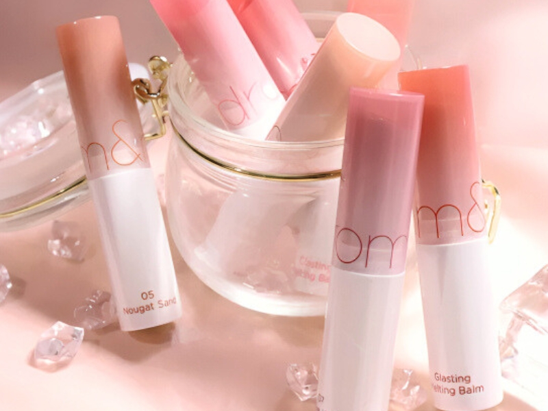 Son thuần chay Romand Glasting Melting Balm