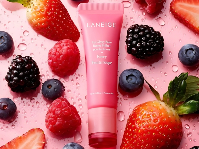 Son dưỡng mềm môi cho môi căng mọng của Laneige