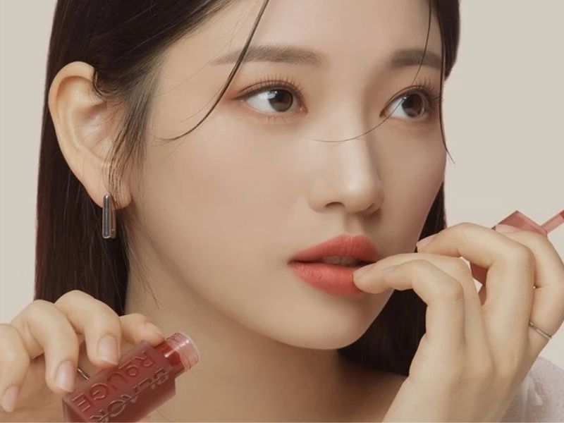 son đỏ nâu cherry