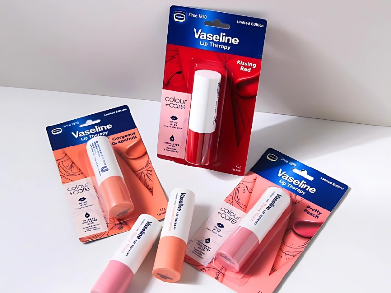 Son dưỡng mịn lì của Vasaline