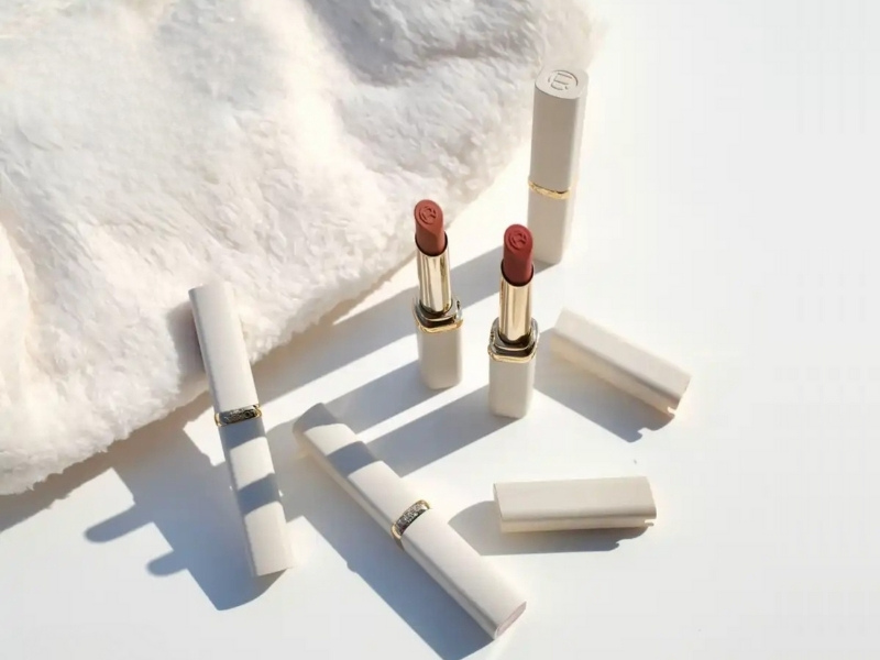 Review son thỏi lì lâu trôi L’Oreal Paris