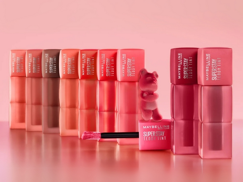 Son kem lì của Maybelline
