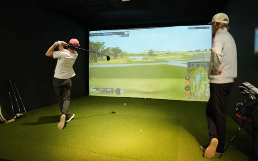 150kr studentrabatt hos Indoor Golf Group
