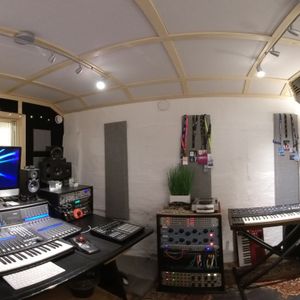 Studio C 2
