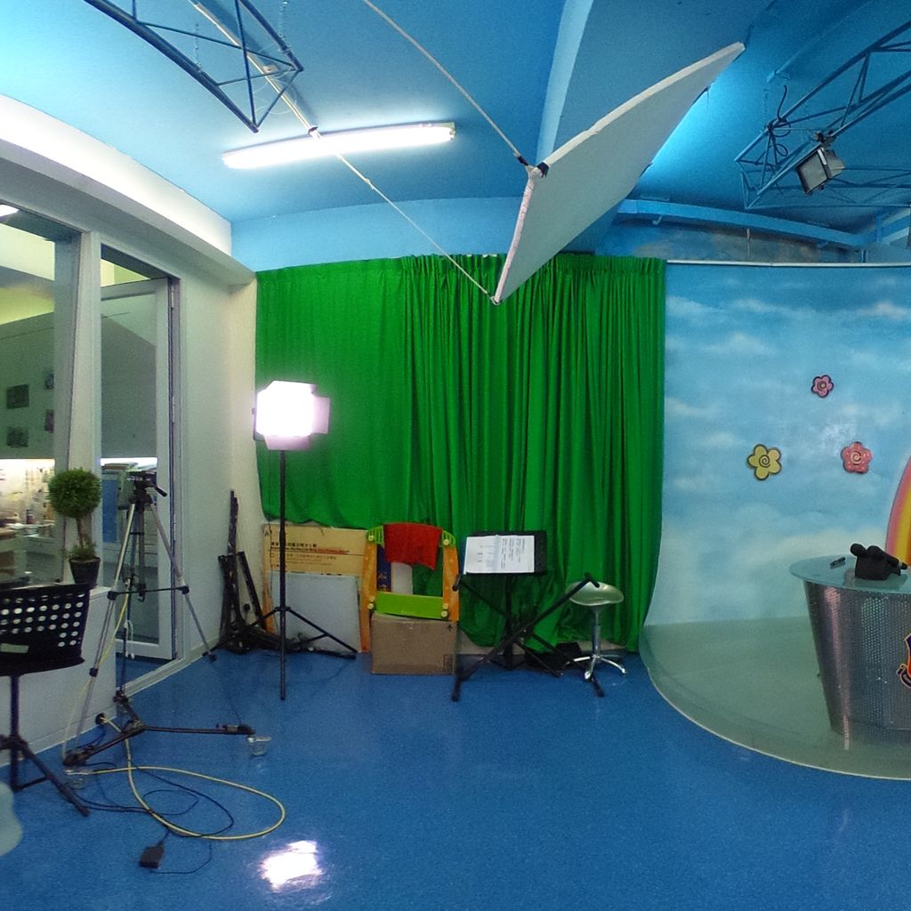 2/F Campus TV Live Room