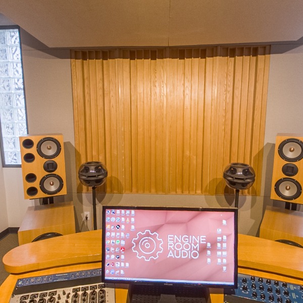 MASTERING ROOM