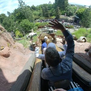 Splash Mountain 1