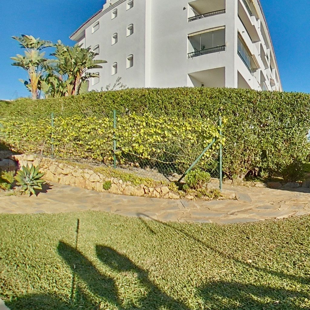 apartment for sale gran calahonda