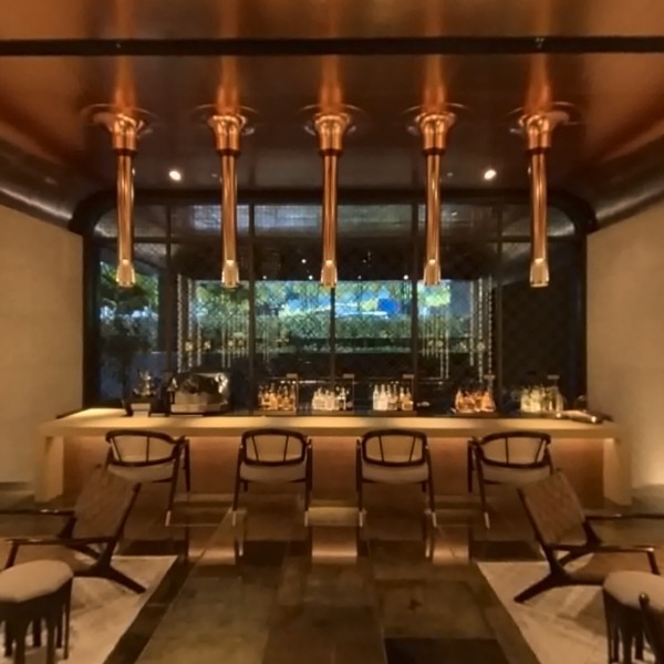 SEVEN Lobby Bar and Lounge
