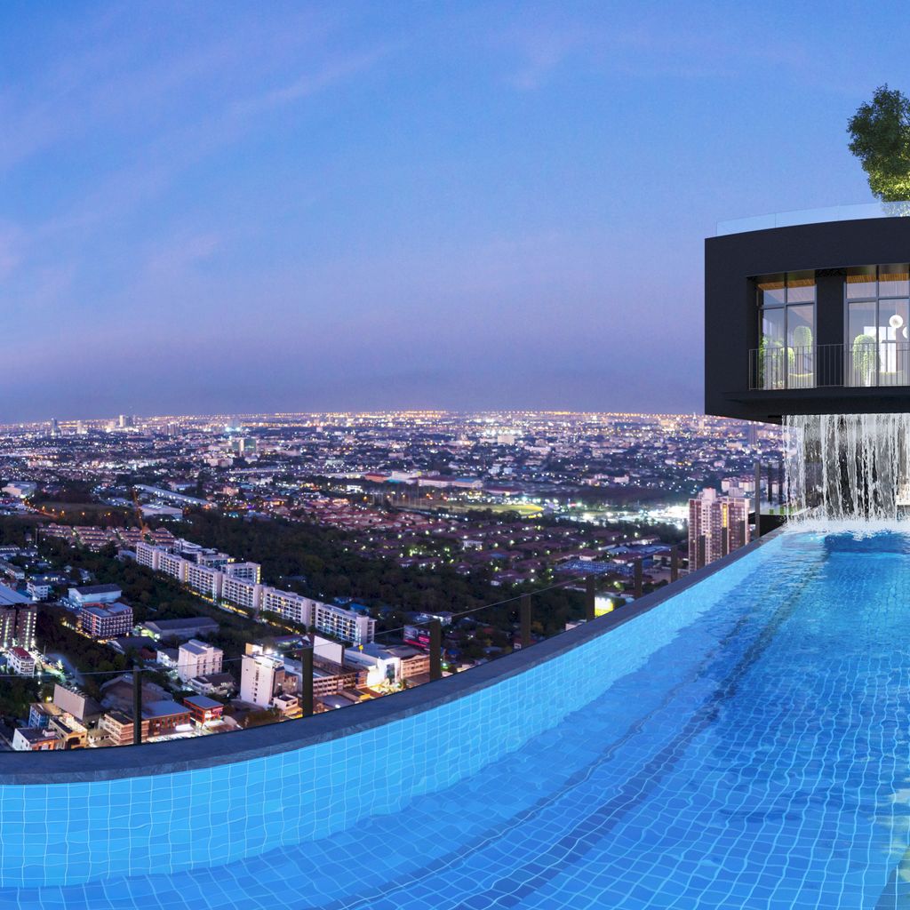 Roof Top Pool Villa