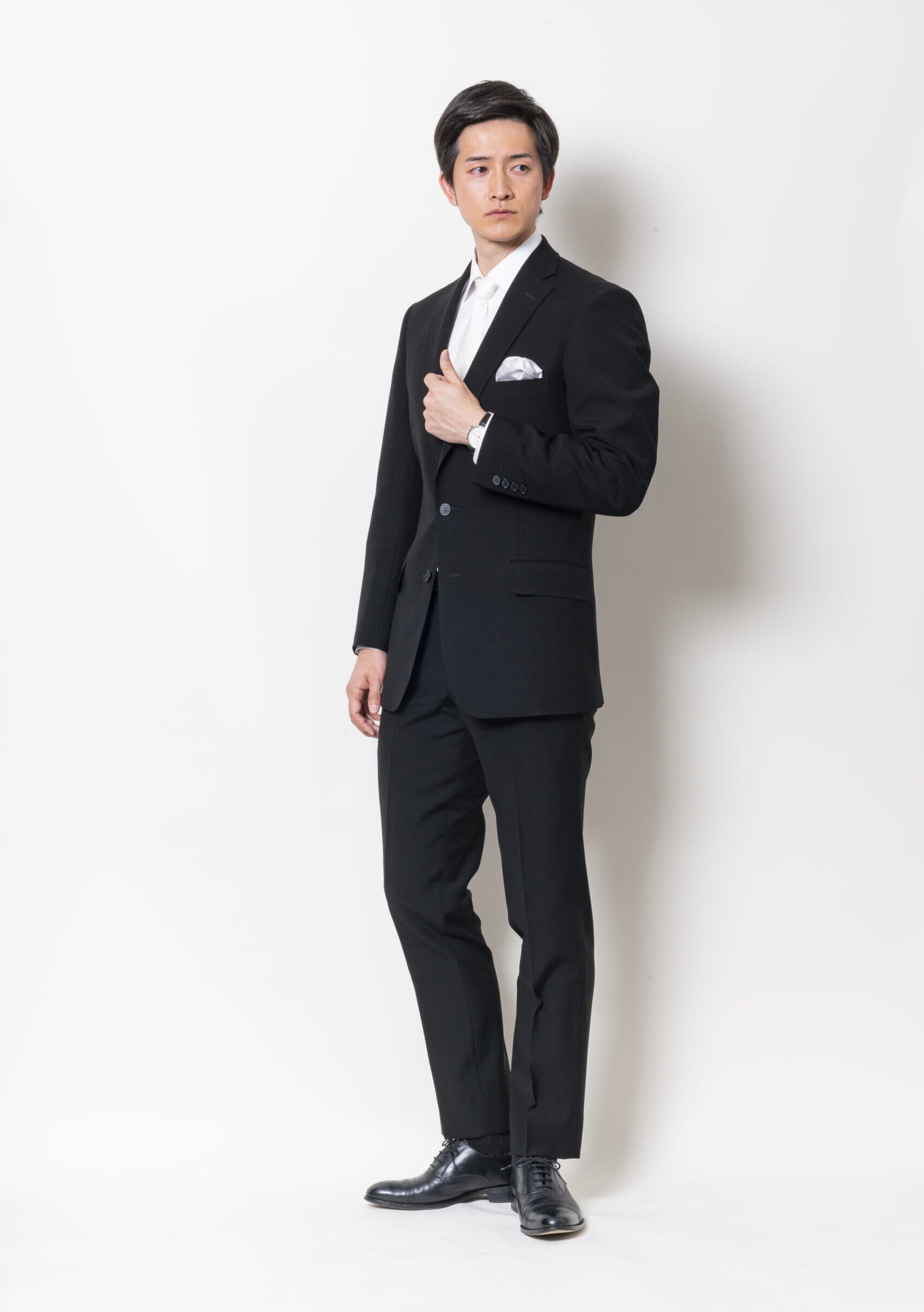 豊富な100%新品レディース オーダー 品 スーツ 定価21万円 サイズL ブラック スーツ・フォーマル・ドレス