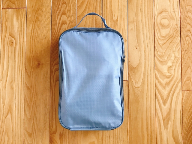 シューズケース