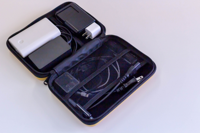 仕事の作業効率を上げる、人気の電気機器グッズ