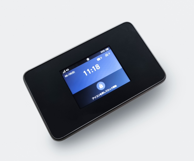 ポータブルWi-Fiルーター