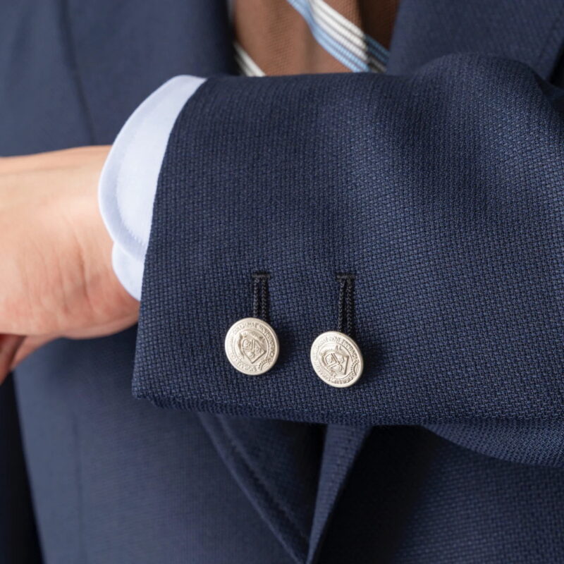 eスポーツの展示会にふさわしい服装は？展示会にお勧めのスーツまでご紹介のアイキャッチ画像