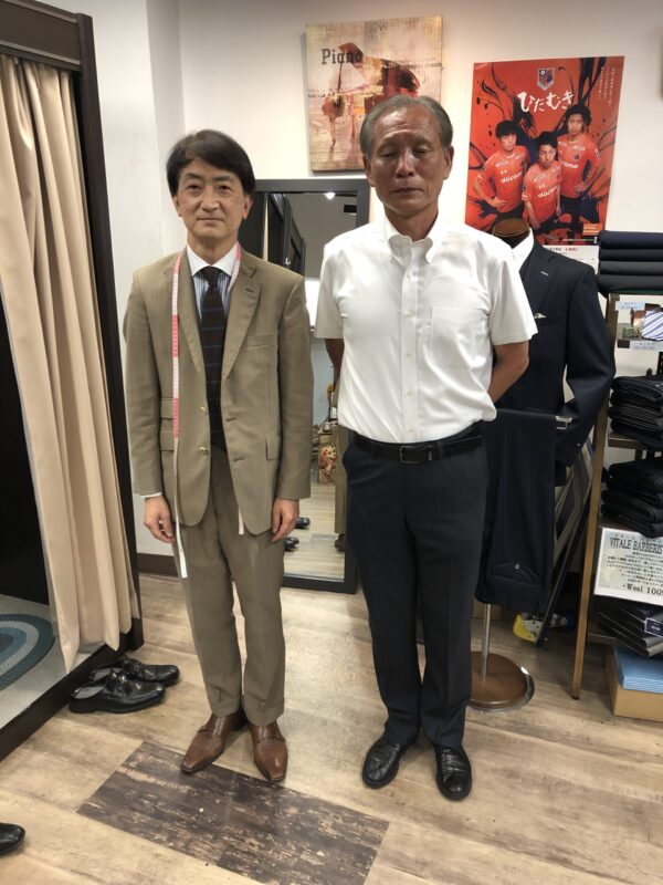 フットボール本部長、志村選手ご来店！のアイキャッチ画像