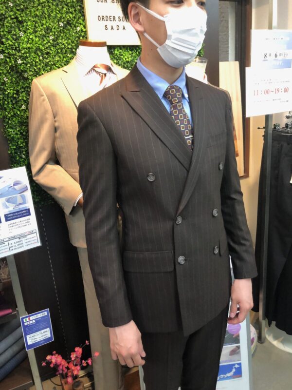 クラシックなブラウンダブルフルオーダーに-大阪堺店スーツ ...