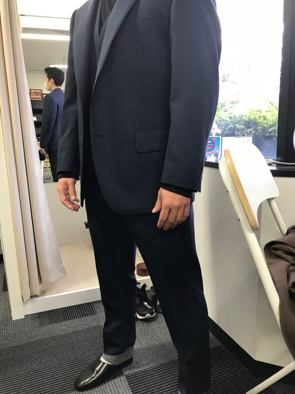 マッシブでも細身にこだわったお仕立てに-大阪京橋店スーツ マッシブでも細身にこだわったお仕立てに-大阪京橋店スーツ