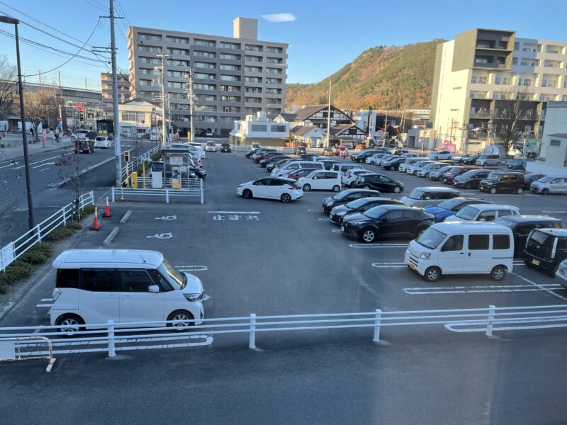 店舗隣接の駐車場のアイキャッチ画像