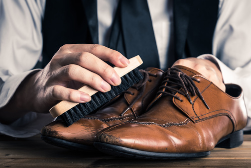革靴のお手入れ方法5つのステップ 月に1度はクリーミングをのアイキャッチ画像