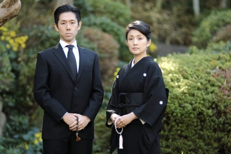 年代別に見る喪服（メンズ・レディース）の選び方