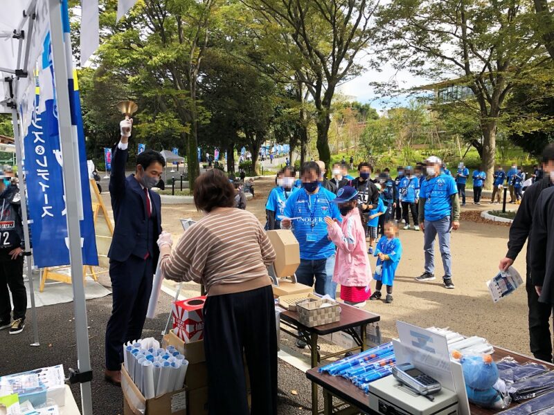 【10/18(日)】横浜FC オーダースーツSADA スタジアム予約販売会を開催致しました!のアイキャッチ画像