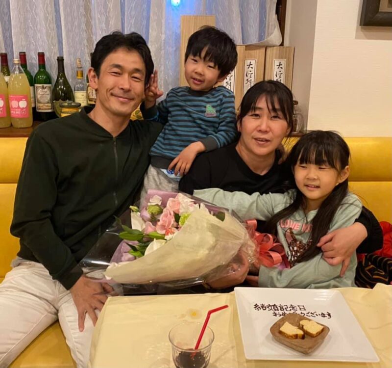 我々夫婦は今年で14回目の結婚記念日を迎えました!のアイキャッチ画像