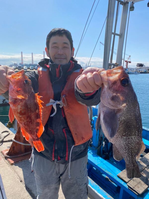 週中の祭日、極寒の鹿島にてヒラメ釣り!のアイキャッチ画像