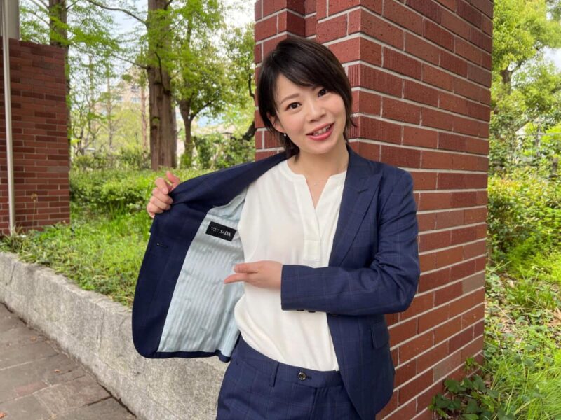 スピードスケートの平昌五輪金メダリストの髙木菜那さんが、SADAでお仕立てしたオーダースーツ姿のお写真をくださいました！のアイキャッチ画像